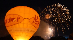 Night Glow des Montgolfiades 2008